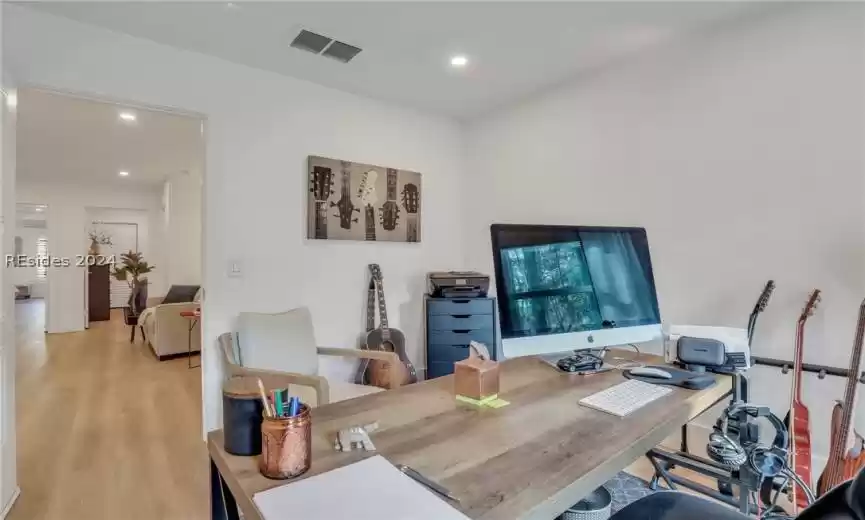 Hilton Head Island, South Carolina 29926, 4 Bedrooms Bedrooms, ,2 BathroomsBathrooms,Residential,For Sale,442757