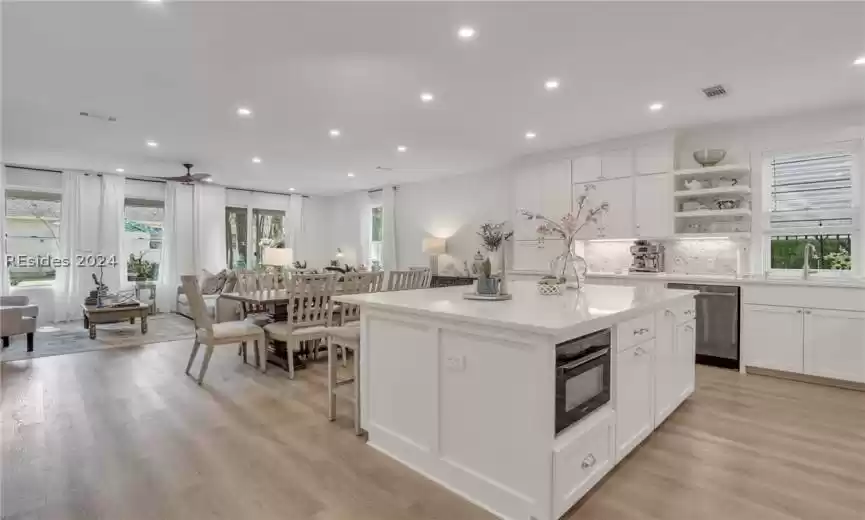 Hilton Head Island, South Carolina 29926, 4 Bedrooms Bedrooms, ,2 BathroomsBathrooms,Residential,For Sale,442757