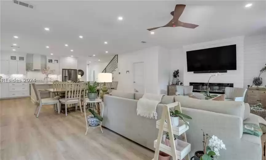 Hilton Head Island, South Carolina 29926, 4 Bedrooms Bedrooms, ,2 BathroomsBathrooms,Residential,For Sale,442757