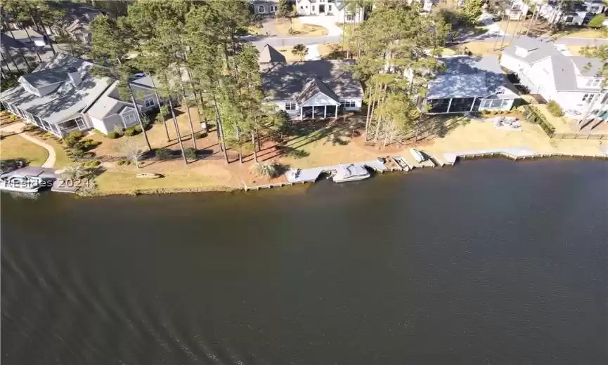 Screened lanai overlooks your dock and Kayak launch in a private setting