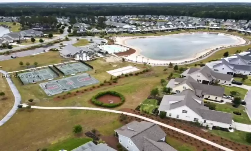 Bluffton, South Carolina 29910, 3 Bedrooms Bedrooms, ,2 BathroomsBathrooms,Residential,For Sale,442660