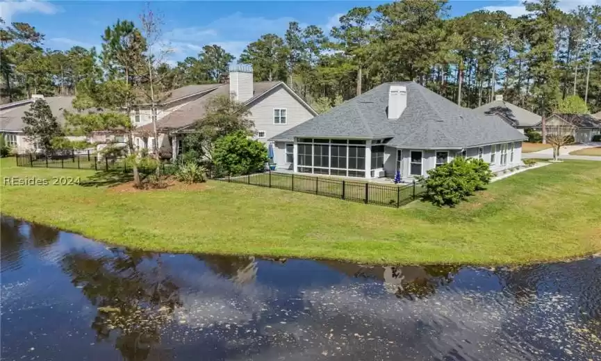 Enjoy nature, wildlife, and the beauty of the outdoors from the comfort of inside your home!