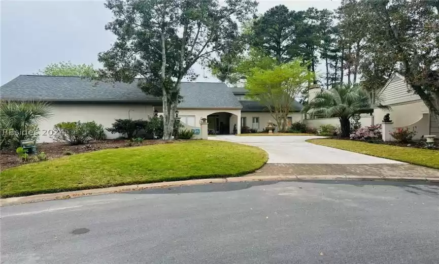 Hilton Head Island, South Carolina 29926, 4 Bedrooms Bedrooms, ,3 BathroomsBathrooms,Residential,For Sale,442888