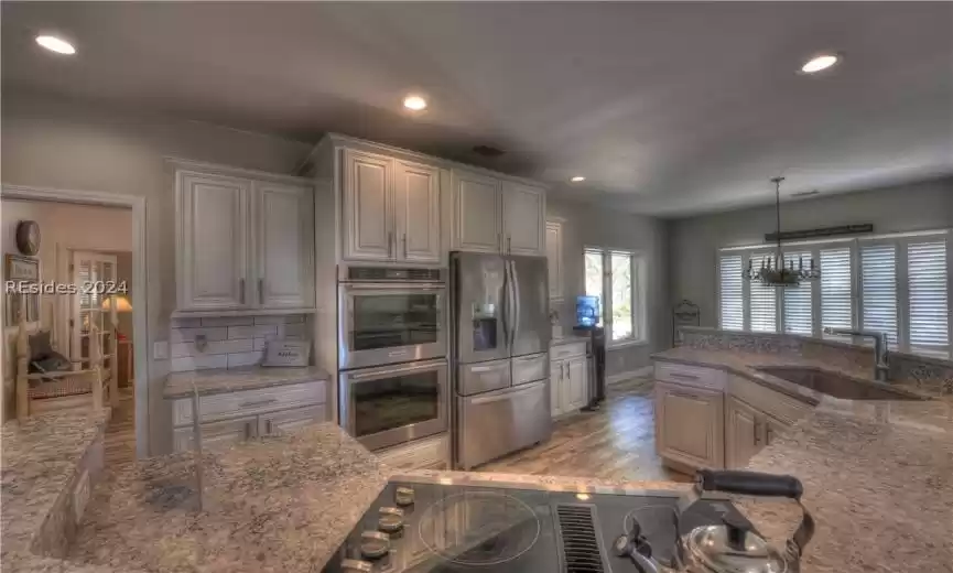 Hilton Head Island, South Carolina 29926, 4 Bedrooms Bedrooms, ,3 BathroomsBathrooms,Residential,For Sale,442888