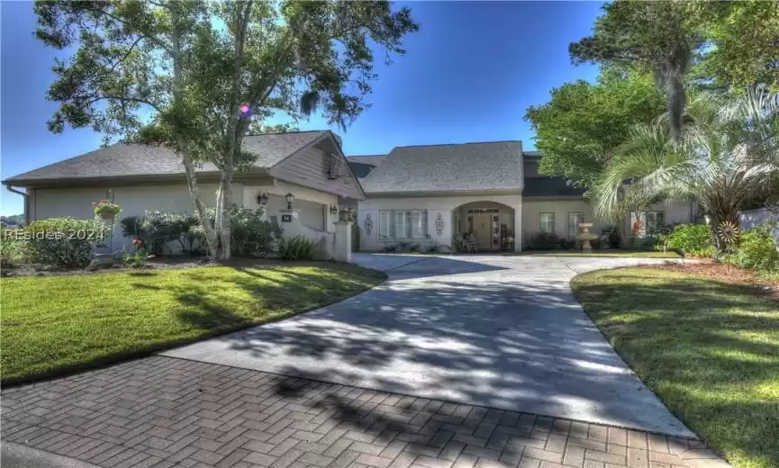 Hilton Head Island, South Carolina 29926, 4 Bedrooms Bedrooms, ,3 BathroomsBathrooms,Residential,For Sale,442888