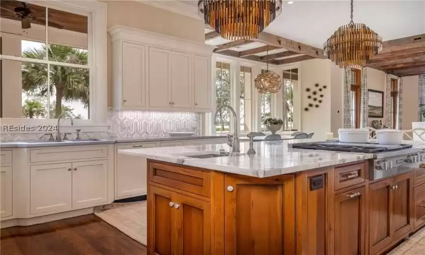 Bluffton, South Carolina 29910, 7 Bedrooms Bedrooms, ,8 BathroomsBathrooms,Residential,For Sale,442811