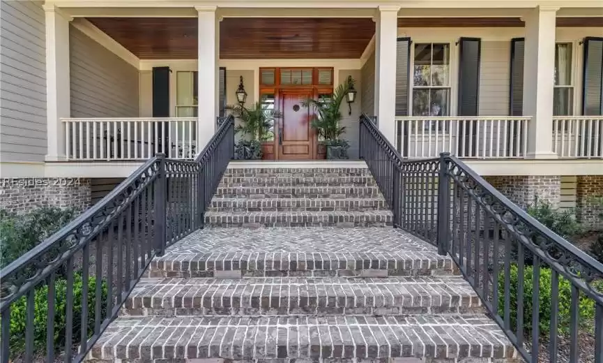 Bluffton, South Carolina 29910, 7 Bedrooms Bedrooms, ,8 BathroomsBathrooms,Residential,For Sale,442811