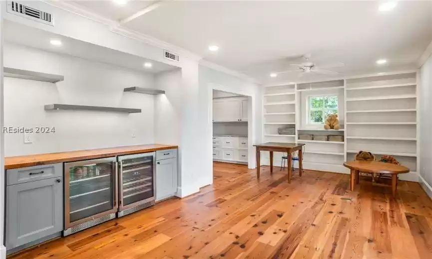 Beaufort, South Carolina 29902, 4 Bedrooms Bedrooms, ,5 BathroomsBathrooms,Residential,For Sale,442712