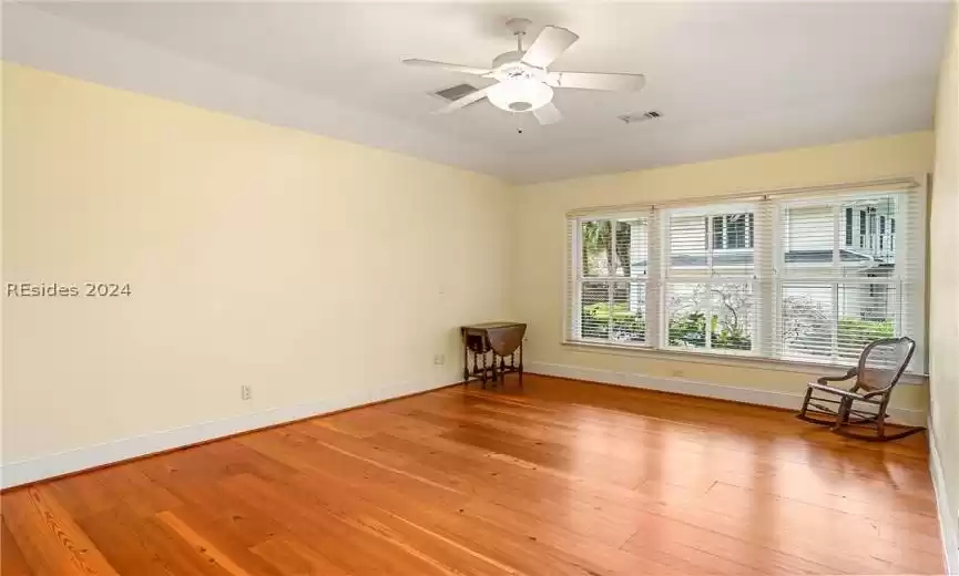 Beaufort, South Carolina 29902, 4 Bedrooms Bedrooms, ,5 BathroomsBathrooms,Residential,For Sale,442712