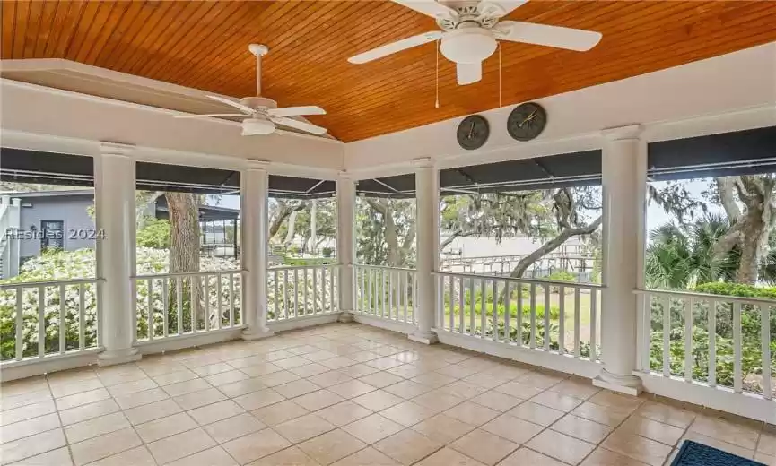 Beaufort, South Carolina 29902, 4 Bedrooms Bedrooms, ,5 BathroomsBathrooms,Residential,For Sale,442712
