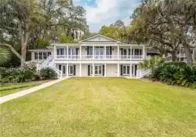 Beaufort, South Carolina 29902, 4 Bedrooms Bedrooms, ,5 BathroomsBathrooms,Residential,For Sale,442712