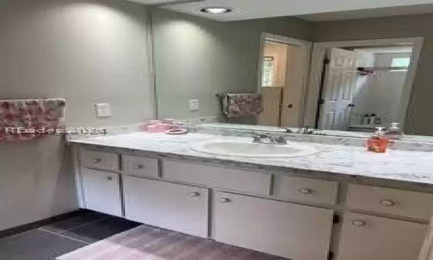 Hilton Head Island, South Carolina 29926, 3 Bedrooms Bedrooms, ,2 BathroomsBathrooms,Residential,For Sale,442680