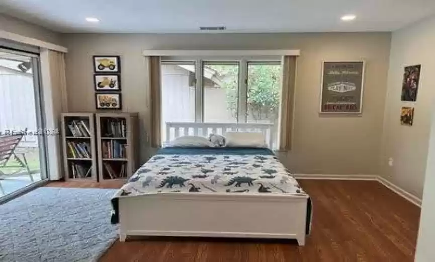 Hilton Head Island, South Carolina 29926, 3 Bedrooms Bedrooms, ,2 BathroomsBathrooms,Residential,For Sale,442680
