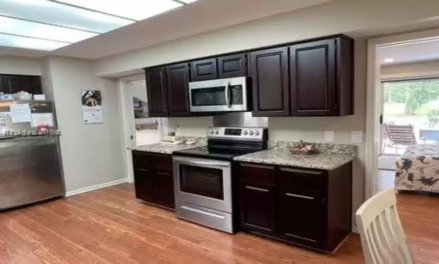 Hilton Head Island, South Carolina 29926, 3 Bedrooms Bedrooms, ,2 BathroomsBathrooms,Residential,For Sale,442680