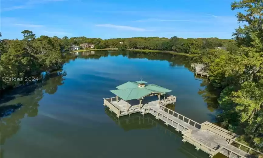 Hilton Head Island, South Carolina 29926, 3 Bedrooms Bedrooms, ,2 BathroomsBathrooms,Residential,For Sale,442680