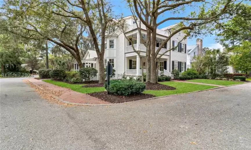 Bluffton, South Carolina 29910, 4 Bedrooms Bedrooms, ,4 BathroomsBathrooms,Residential,For Sale,442604