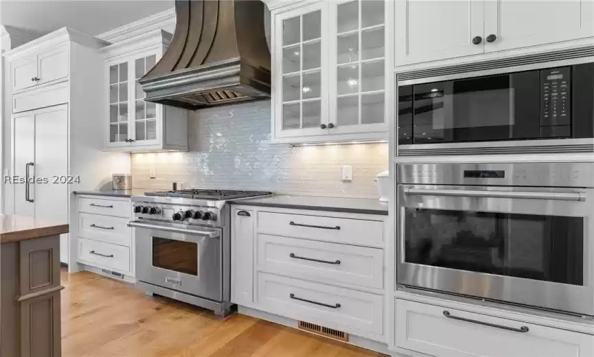 Hilton Head Island, South Carolina 29926, 5 Bedrooms Bedrooms, ,5 BathroomsBathrooms,Residential,For Sale,442285