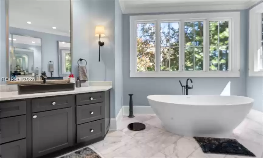 Hilton Head Island, South Carolina 29926, 5 Bedrooms Bedrooms, ,5 BathroomsBathrooms,Residential,For Sale,442285