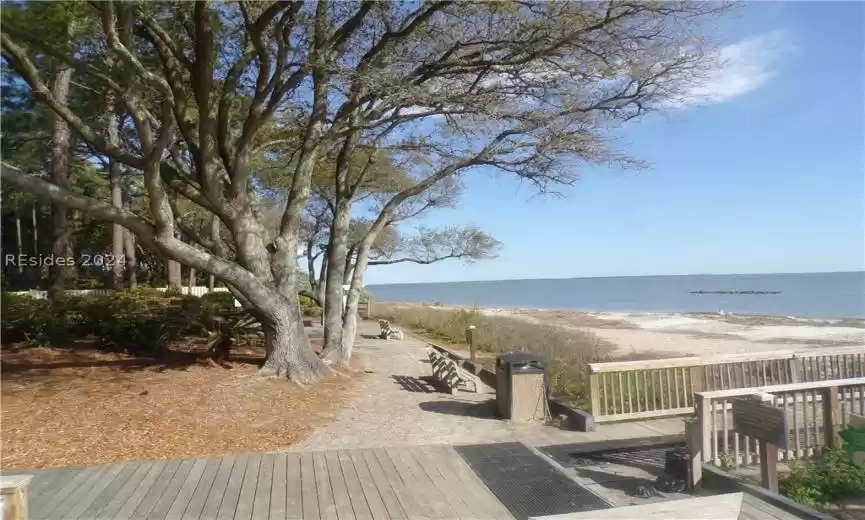 Hilton Head Island, South Carolina 29926, 2 Bedrooms Bedrooms, ,2 BathroomsBathrooms,Residential,For Sale,443256