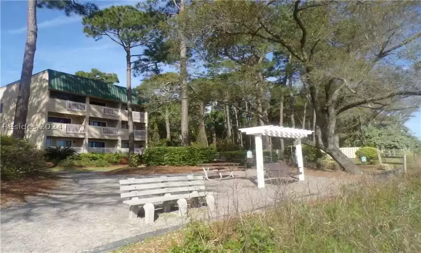 Hilton Head Island, South Carolina 29926, 2 Bedrooms Bedrooms, ,2 BathroomsBathrooms,Residential,For Sale,443256