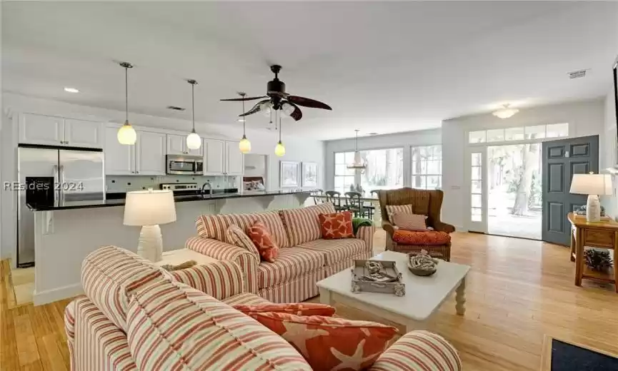 Daufuskie Island, South Carolina 29915, 2 Bedrooms Bedrooms, ,2 BathroomsBathrooms,Residential,For Sale,443148