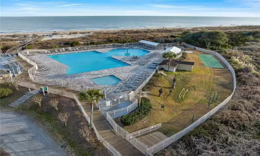 Hilton Head Island, South Carolina 29928, 1 Bedroom Bedrooms, ,1 BathroomBathrooms,Residential,For Sale,438776