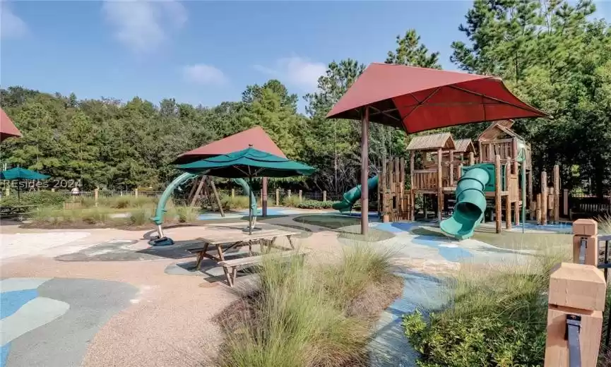 Bluffton, South Carolina 29910, 2 Bedrooms Bedrooms, ,2 BathroomsBathrooms,Residential,For Sale,443347