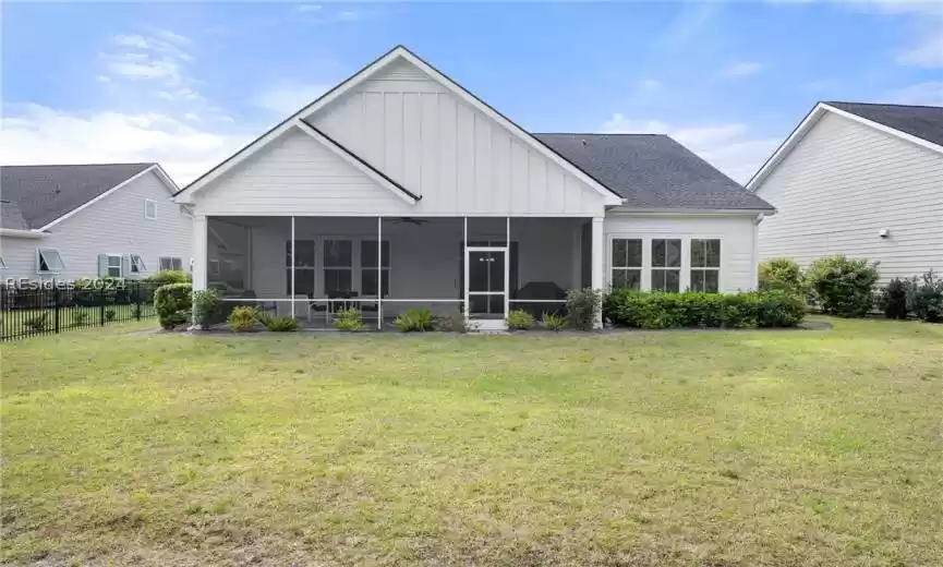 Bluffton, South Carolina 29910, 2 Bedrooms Bedrooms, ,2 BathroomsBathrooms,Residential,For Sale,443347
