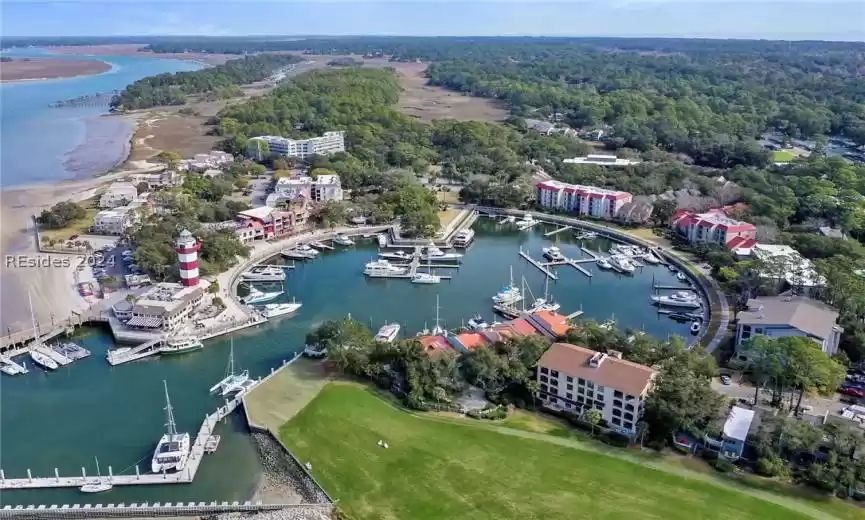 Hilton Head Island, South Carolina 29928, 2 Bedrooms Bedrooms, ,2 BathroomsBathrooms,Residential,For Sale,443416