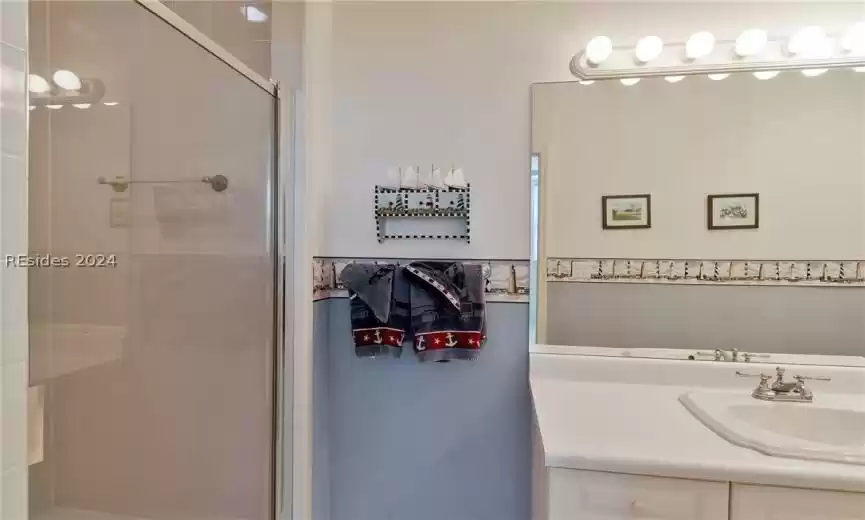 2nd story bathroom #4