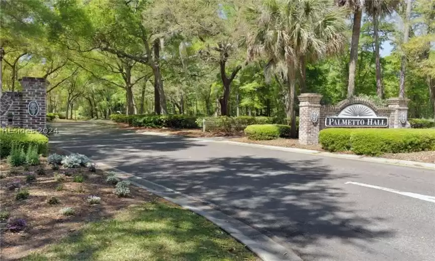 Hilton Head Island, South Carolina 29926, 4 Bedrooms Bedrooms, ,4 BathroomsBathrooms,Residential,For Sale,441766