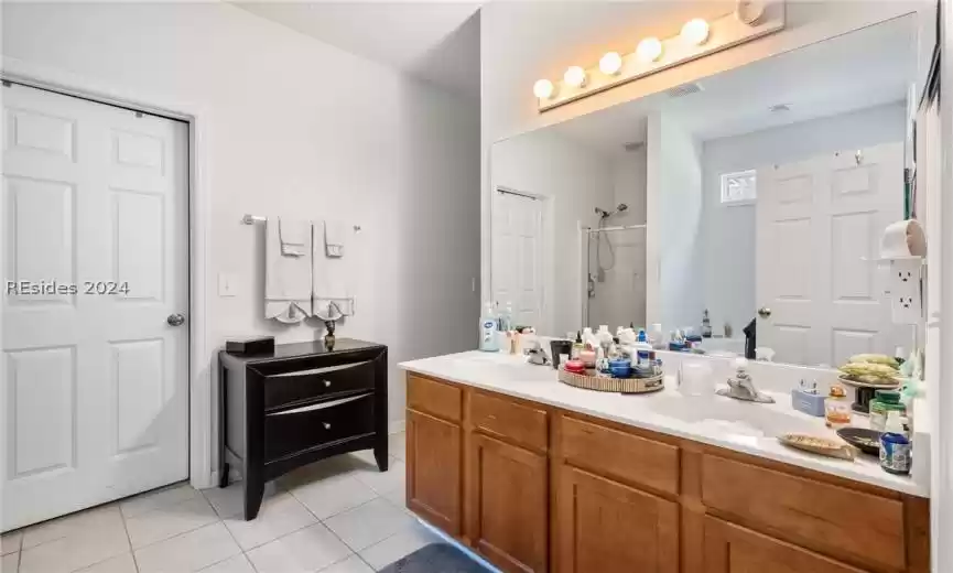 Bluffton, South Carolina 29910, 5 Bedrooms Bedrooms, ,3 BathroomsBathrooms,Residential,For Sale,442708
