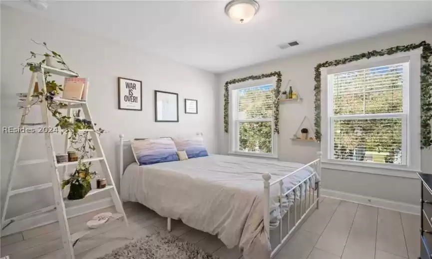 Beaufort, South Carolina 29906, 3 Bedrooms Bedrooms, ,2 BathroomsBathrooms,Residential,For Sale,442658
