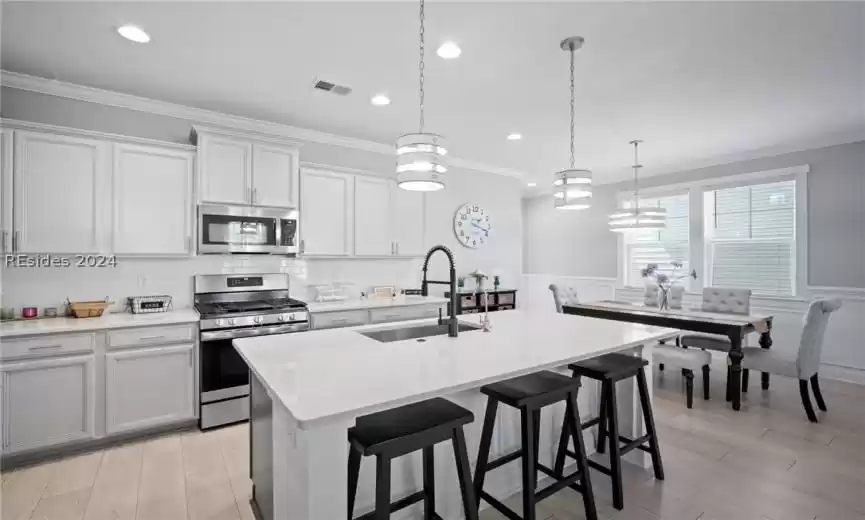 Beaufort, South Carolina 29906, 3 Bedrooms Bedrooms, ,2 BathroomsBathrooms,Residential,For Sale,442658