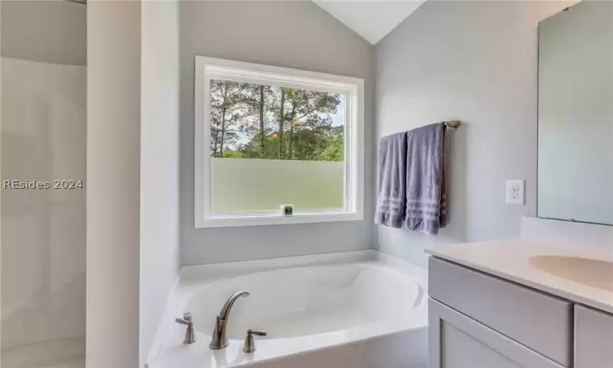 Bluffton, South Carolina 29910, 5 Bedrooms Bedrooms, ,3 BathroomsBathrooms,Residential,For Sale,442710