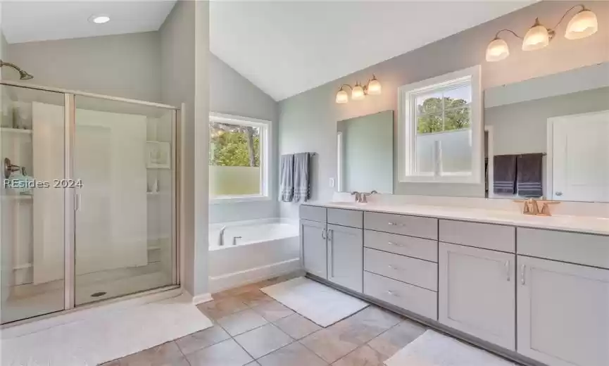 Bluffton, South Carolina 29910, 5 Bedrooms Bedrooms, ,3 BathroomsBathrooms,Residential,For Sale,442710