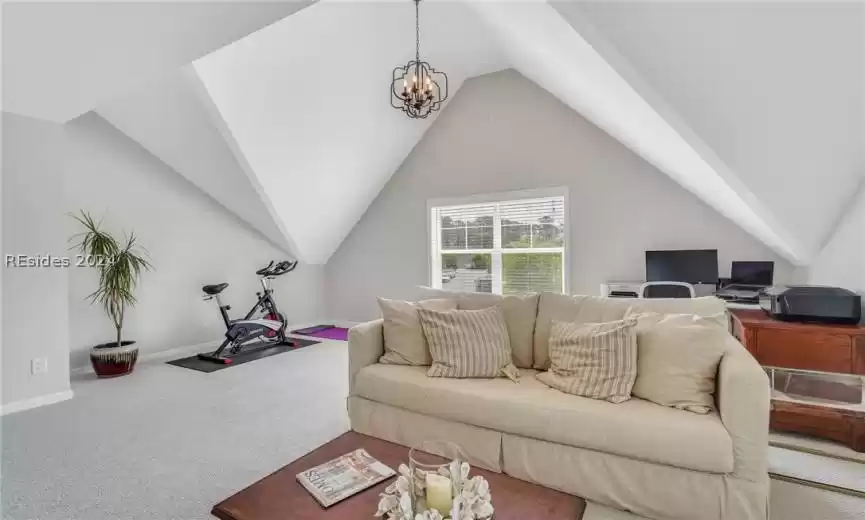 Bonus Room/ 5th Bedroom