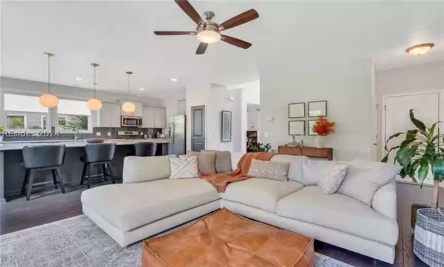 Bluffton, South Carolina 29910, 5 Bedrooms Bedrooms, ,3 BathroomsBathrooms,Residential,For Sale,442710
