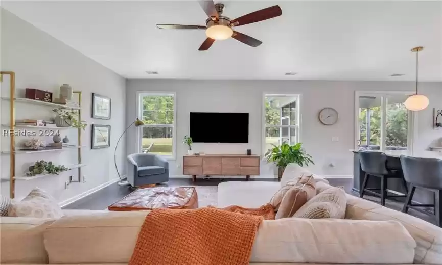 Bluffton, South Carolina 29910, 5 Bedrooms Bedrooms, ,3 BathroomsBathrooms,Residential,For Sale,442710