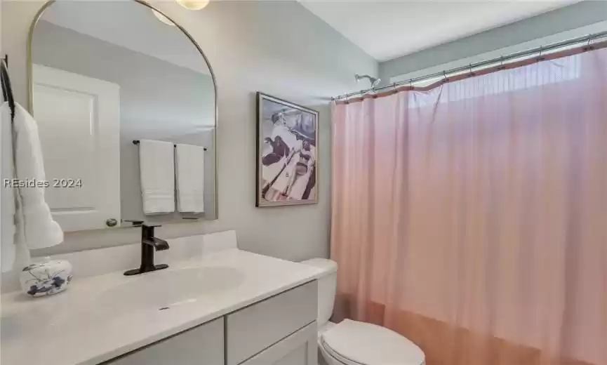Second Floor Guest Bathroom