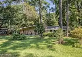 Ridgeland, South Carolina 29936, 4 Bedrooms Bedrooms, ,2 BathroomsBathrooms,Residential,For Sale,443399