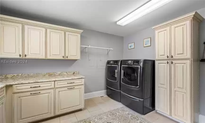 Hilton Head Island, South Carolina 29928, 5 Bedrooms Bedrooms, ,5 BathroomsBathrooms,Residential,For Sale,442589