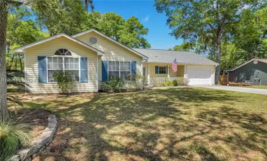 Beaufort, South Carolina 29907, 3 Bedrooms Bedrooms, ,2 BathroomsBathrooms,Residential,For Sale,443527