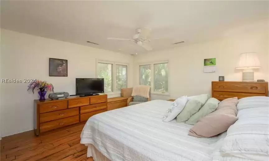 Hilton Head Island, South Carolina 29928, 4 Bedrooms Bedrooms, ,4 BathroomsBathrooms,Residential,For Sale,443514