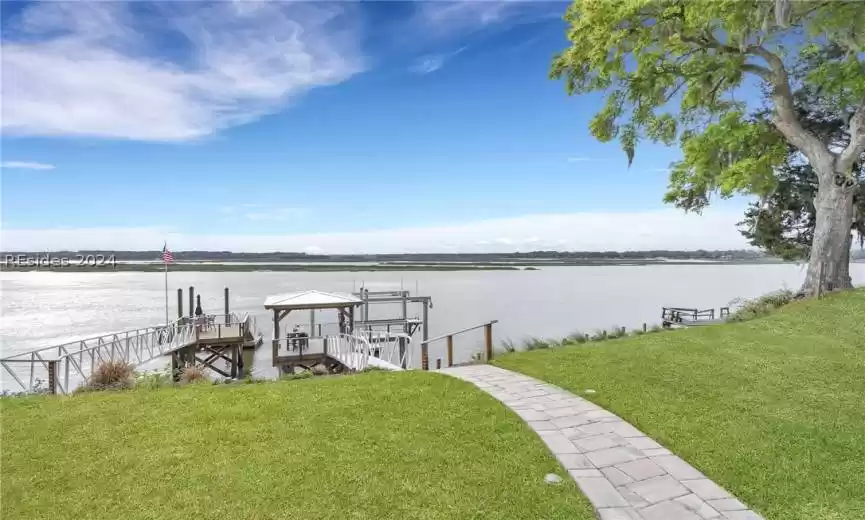 Bluffton, South Carolina 29910, 4 Bedrooms Bedrooms, ,4 BathroomsBathrooms,Residential,For Sale,442858
