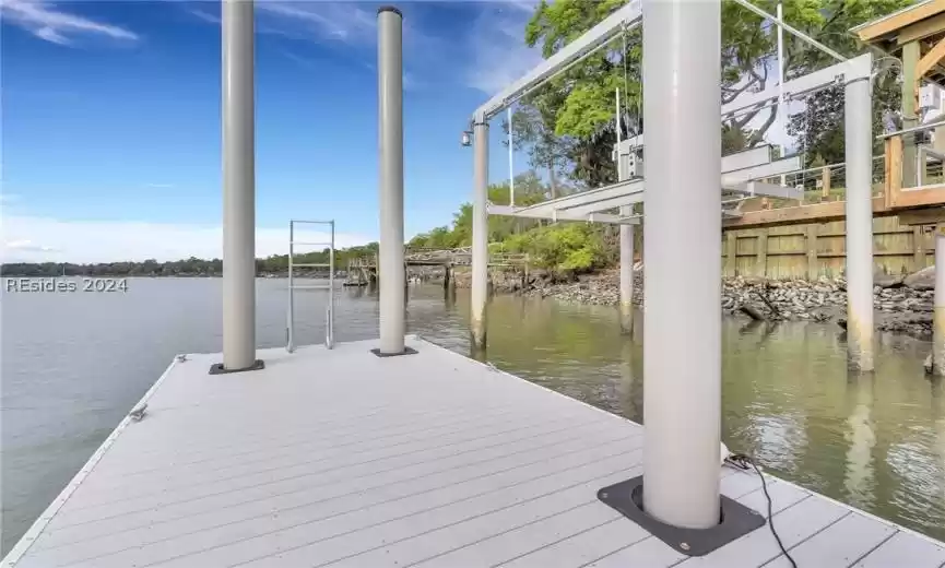 Bluffton, South Carolina 29910, 4 Bedrooms Bedrooms, ,4 BathroomsBathrooms,Residential,For Sale,442858