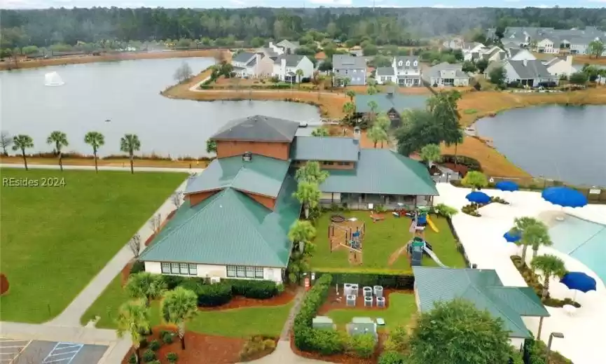 Bluffton, South Carolina 29909, 4 Bedrooms Bedrooms, ,3 BathroomsBathrooms,Residential,For Sale,442701