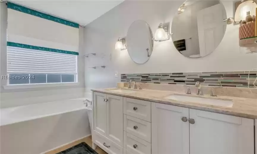 Bluffton, South Carolina 29909, 4 Bedrooms Bedrooms, ,3 BathroomsBathrooms,Residential,For Sale,442701