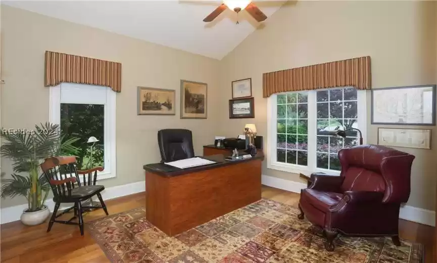 Office with 5