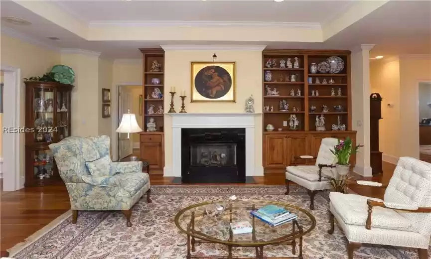 Living room featuring 5
